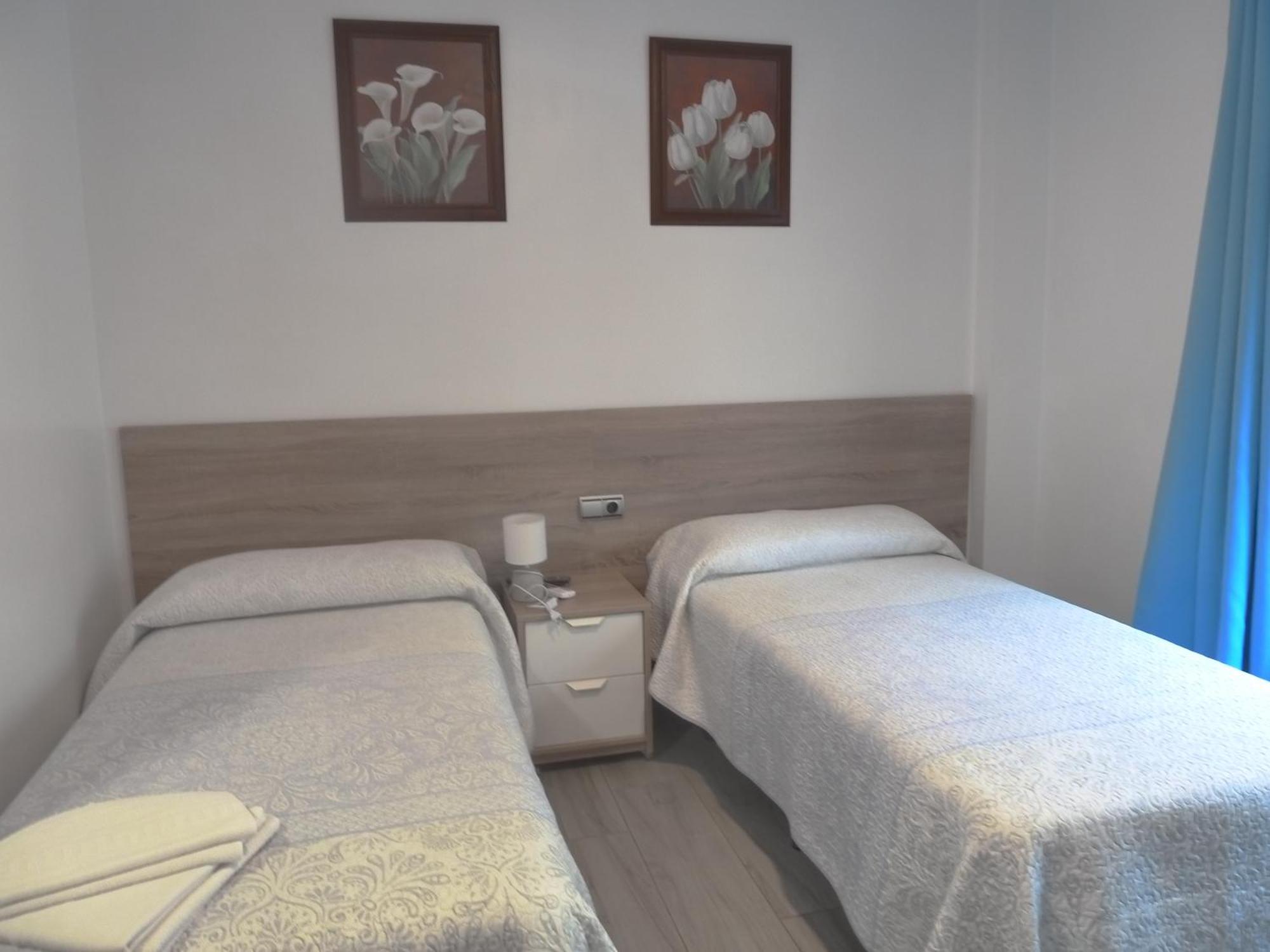Hostal Casa Fermina- A 2 Horas De Las Pistas De Esqui Trevélez エクステリア 写真